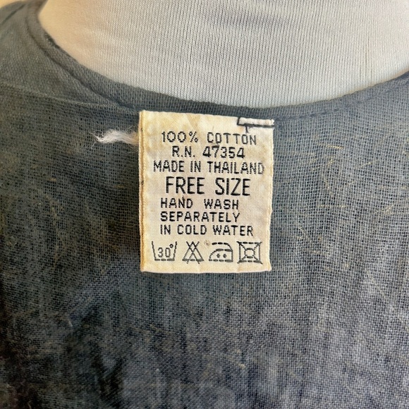 Vintage Hippie Elephant Embroidered Velvet Vest - Picture 8 of 9